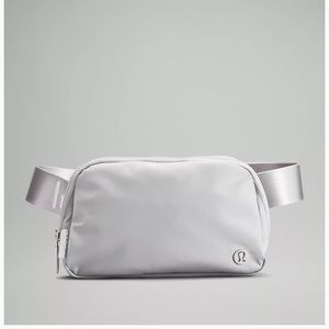 Lululemon Everywhere Belt Bag